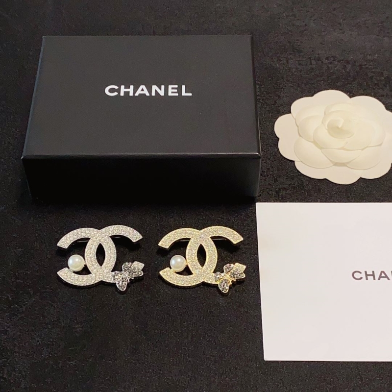 Ch**el brooches